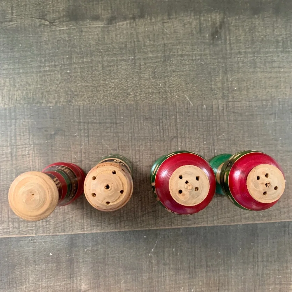 Vintage~1980s Mexican Wooden Salt & Pepper Shakers Folk Art Painted Set of‎ 4